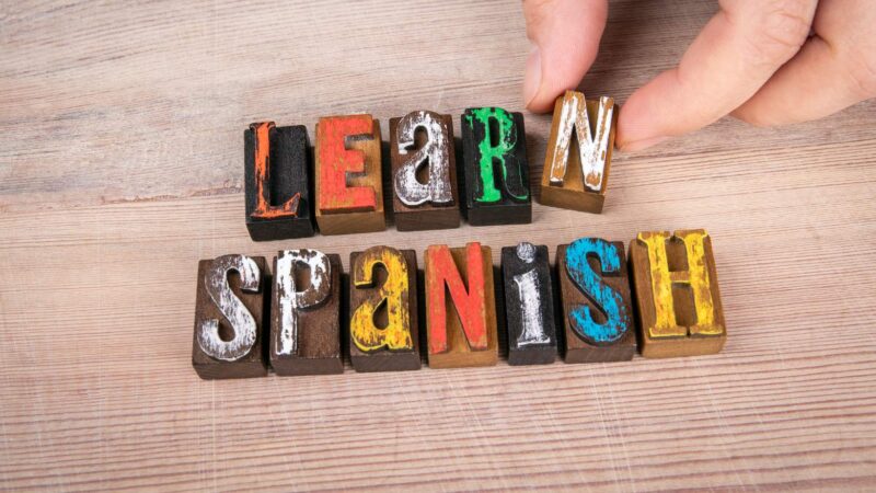 Learn-Spanish-quickly-and-effortlessly